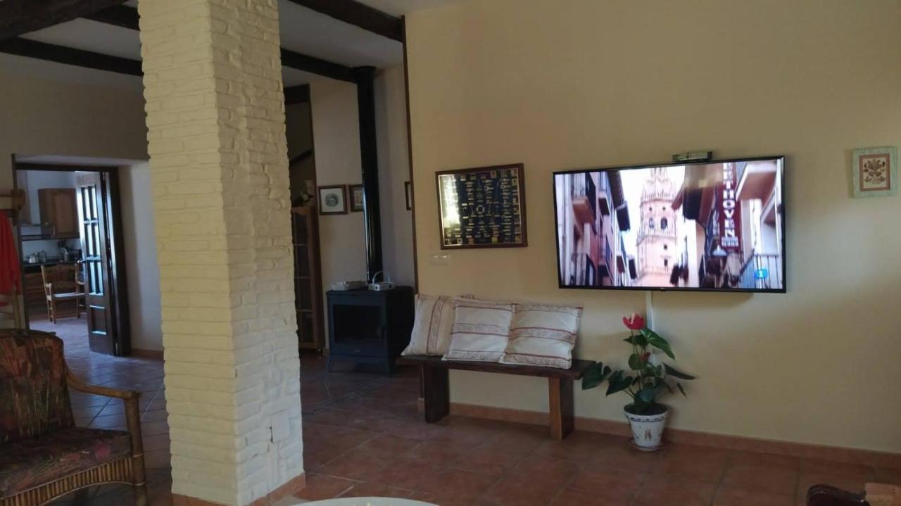 Cortijo La Torre De Caniles La Vega  ภายนอก รูปภาพ