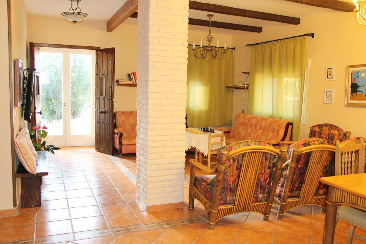 Cortijo La Torre De Caniles La Vega  ภายนอก รูปภาพ