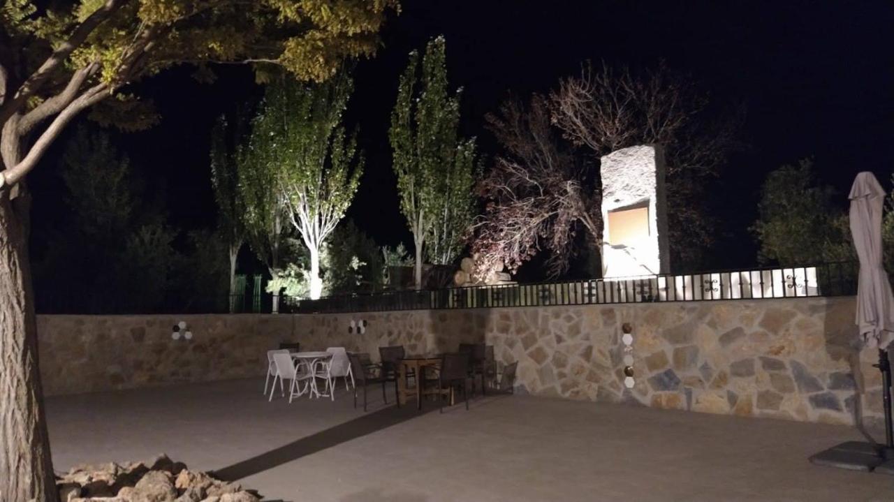 Cortijo La Torre De Caniles La Vega  ภายนอก รูปภาพ